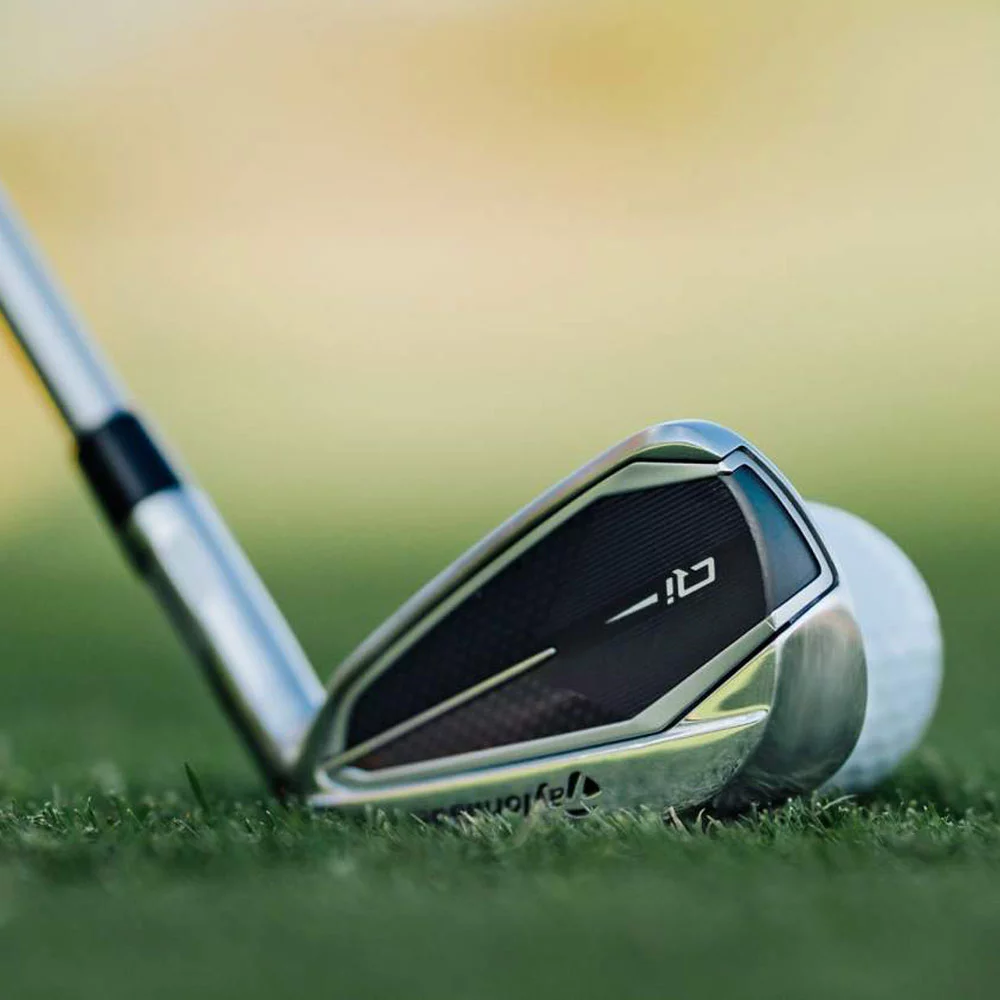 TaylorMade Qi Lifestyle