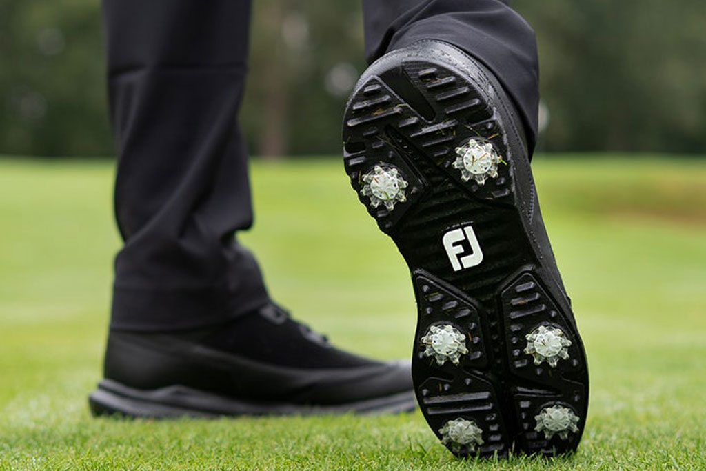The Best Spike Men's Golf Shoes
