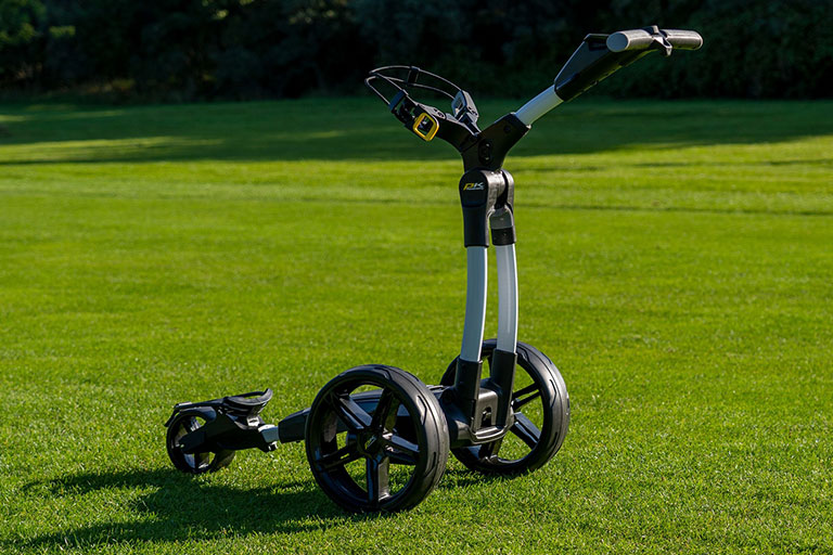What's The Best Golf Trolley For You - Push Trolley